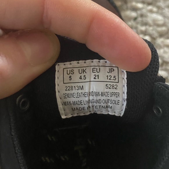 Timberland Toddler Hiking Boots (US 5) - Picture 3 of 3